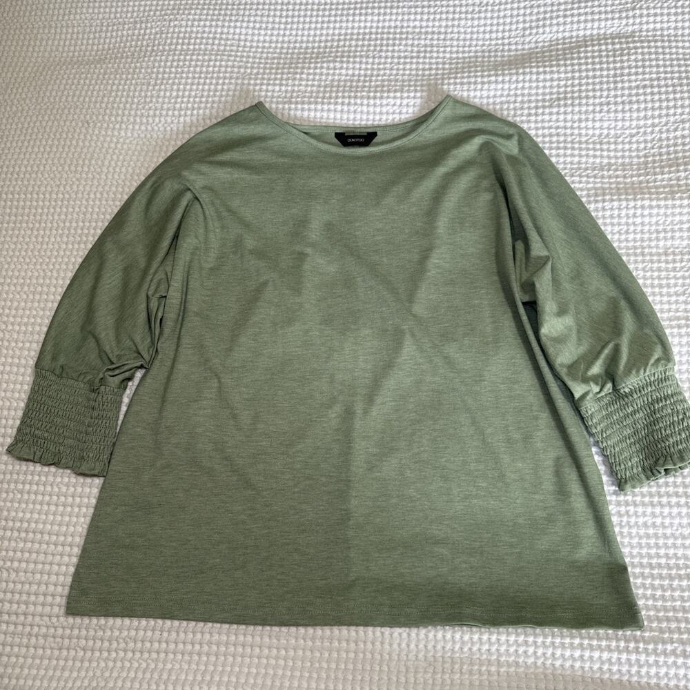 Dokotoo Sage Green 3/4 Sleeve Smocked Cuff Top Casual Blouse Womens Large EUC